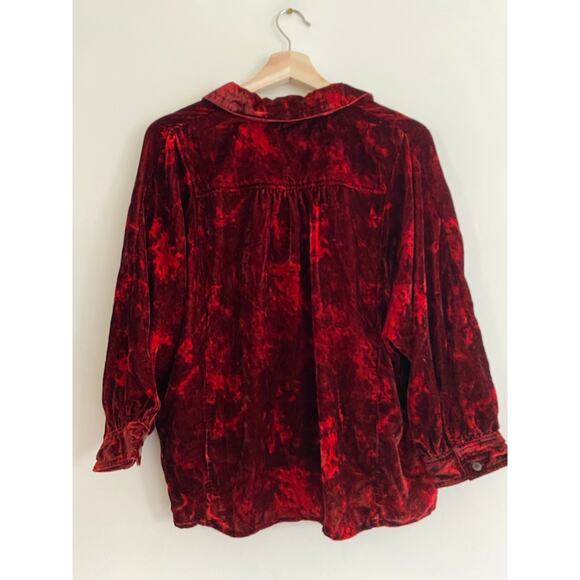 ANTHROPOLOGIE Pilcro Orsay Red Velvet Button Down Top in Holiday Red Size XS - Picture 4 of 7